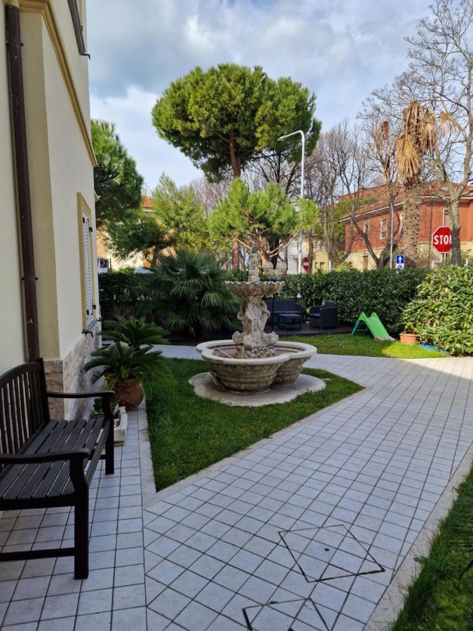 Villa Sante Residence Pesaro Exteriér fotografie